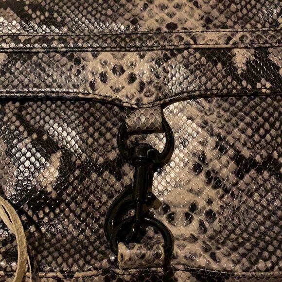 Rebecca Minkoff snake skin print Crossbody - Picture 4 of 17